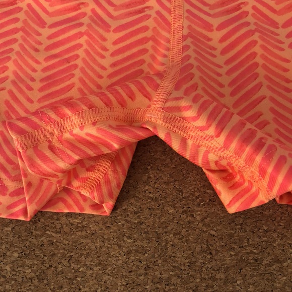 DONATED - Under Armour Shorts - Picture 6 of 6